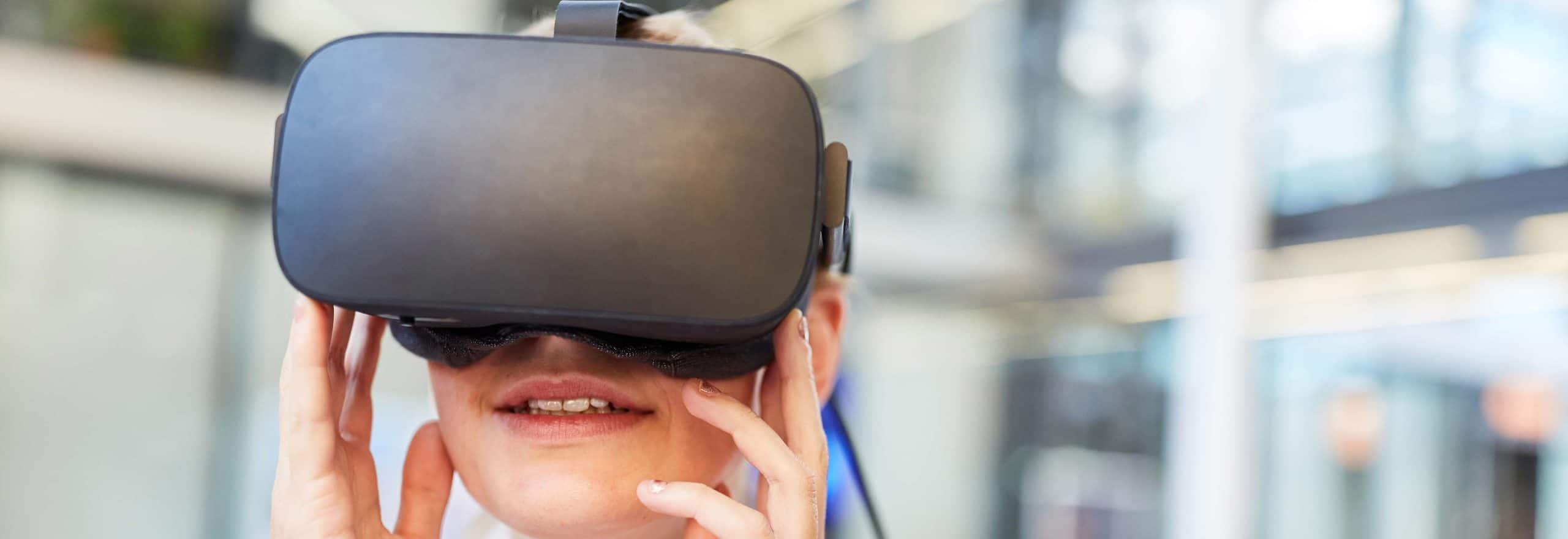 Virtual Reality Therapy for Anxiety and Addiction Treatment