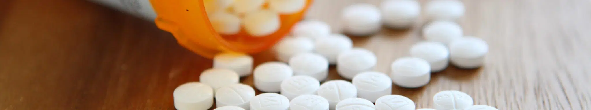 Xanax (Alprazolam) abuse, addiction \u0026 recovery | Recovery Centers of America, image size:2048x384